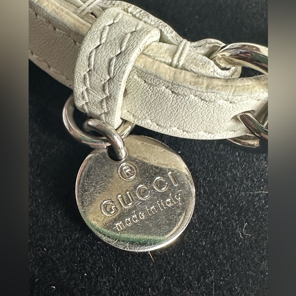 Gucci Limited Edition “Gucci Loves You” Bracelet With Box, Ribbon, & Envelope - Picture 11 of 16